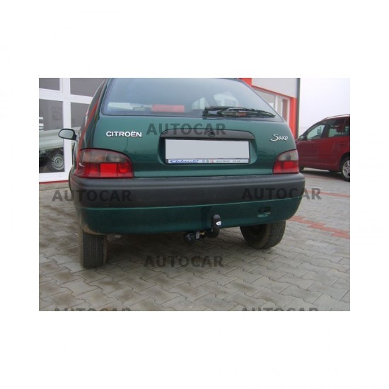 СТАЦИОНАРЕН ТЕГЛИЧ ЗА CITROEN SAXO С БОЛТОВА СИСТЕМА ЗА ОСВОБОЖДАВАНЕ НА КУКАТА.