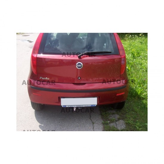 СТАЦИОНАРЕН ТЕГЛИЧ ЗА FIAT PUNTO II С ВИНТОВА СИСТЕМА ЗА ОСВОБОЖДАВАНЕ НА КУКАТА.