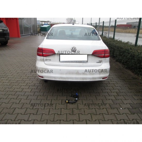 АВТОМАТИЧЕН ВЕРТИКАЛЕН ТЕГЛИЧ ЗА VOLKSWAGEN JETTA 4 ВРАТИ