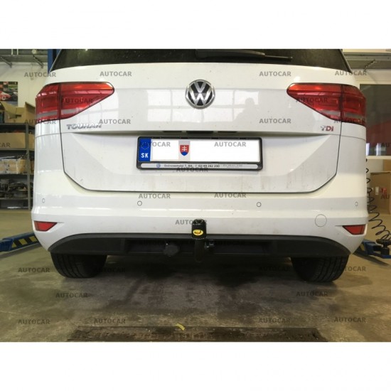 АВТОМАТИЧЕН ВЕРТИКАЛЕН ТЕГЛИЧ ЗА VOLKSWAGEN TOURAN 5 ВРАТИ
